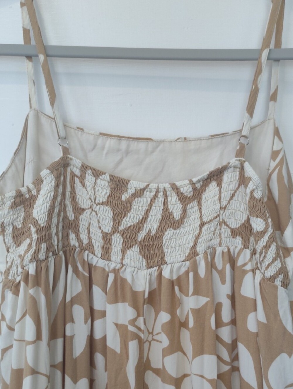 Beige and White Floral Maxi Dress with Spaghetti Straps - Picture 3 of 6